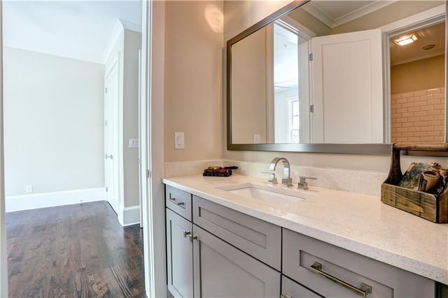 12600 Marstrow Drive B, Alpharetta, GA 30004