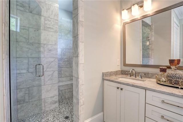 12600 Marstrow Drive B, Alpharetta, GA 30004