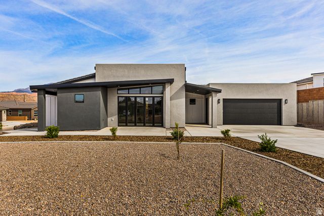 156 N 3670 W, Hurricane, UT 84737