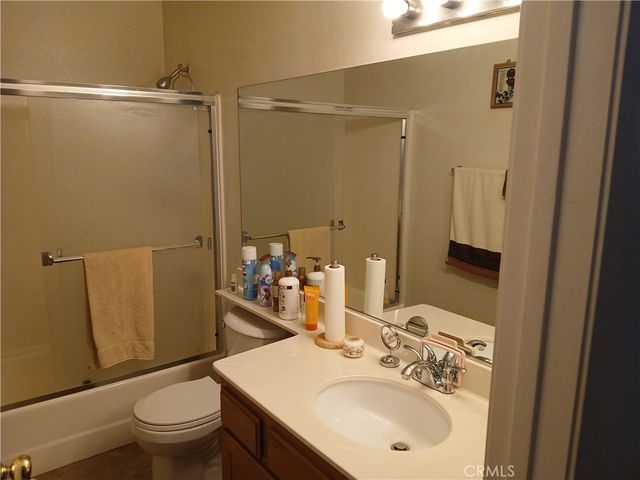 3828 Napa, Palmdale, CA 93550