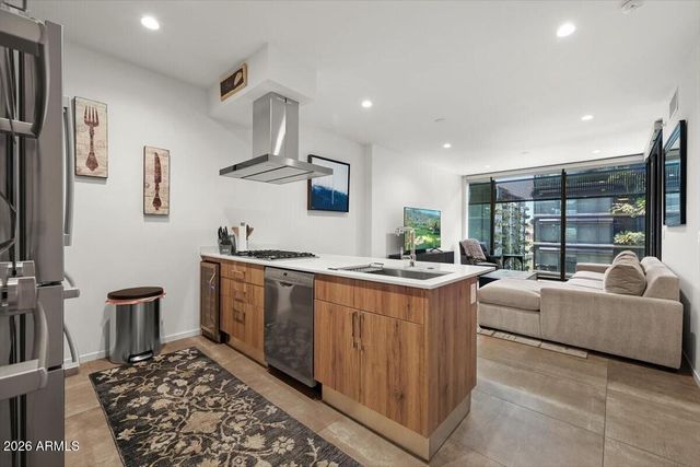 7180 E KIERLAND Boulevard 702, Scottsdale, AZ 85254