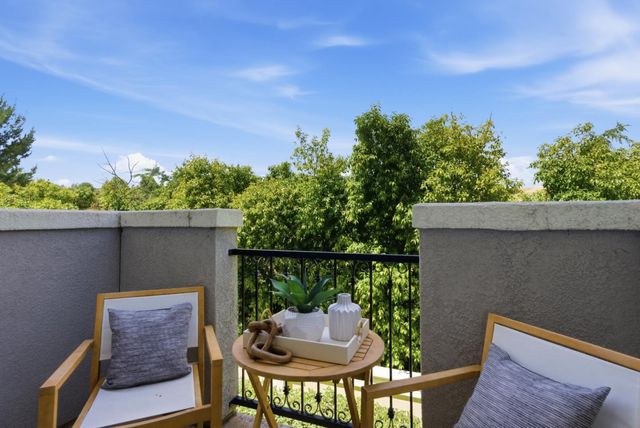 166 Selby Lane 4, Livermore, CA 94551