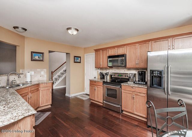 11048 Symington Cir, Louisville, KY 40241