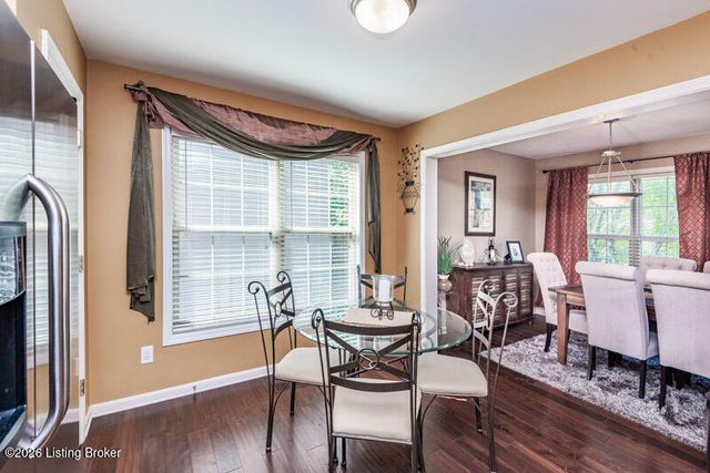 11048 Symington Cir, Louisville, KY 40241