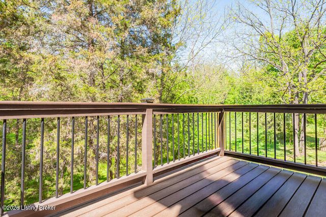 11048 Symington Cir, Louisville, KY 40241