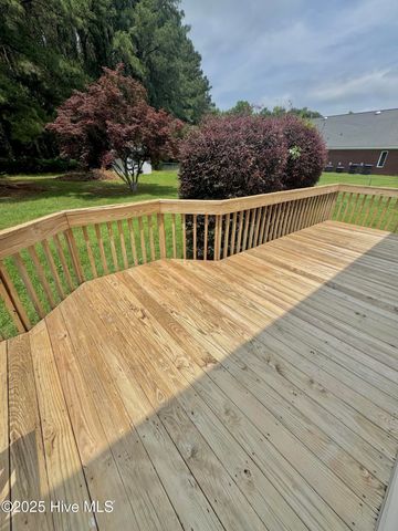 1905 Nc 111, Goldsboro, NC 27530