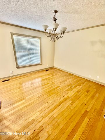 1905 Nc 111, Goldsboro, NC 27530