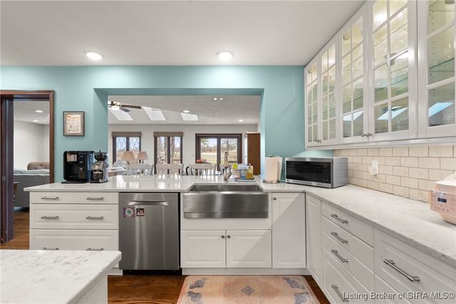 2609 Saint Andrews Road, Jeffersonville, IN 47130