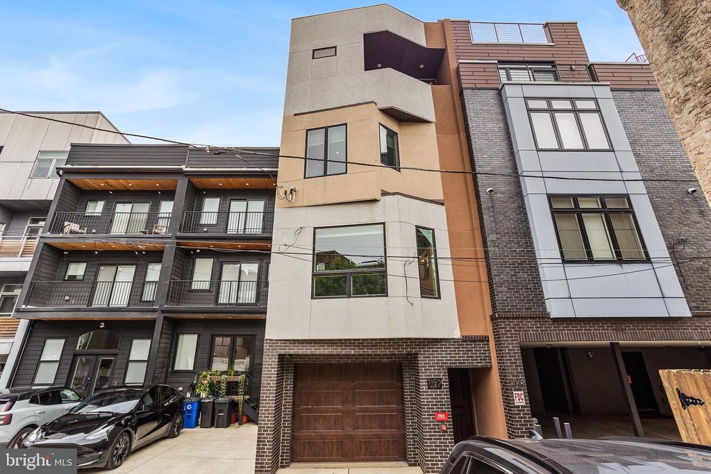 1105 N GALLOWAY ST, PHILADELPHIA, PA 19123 — exterior