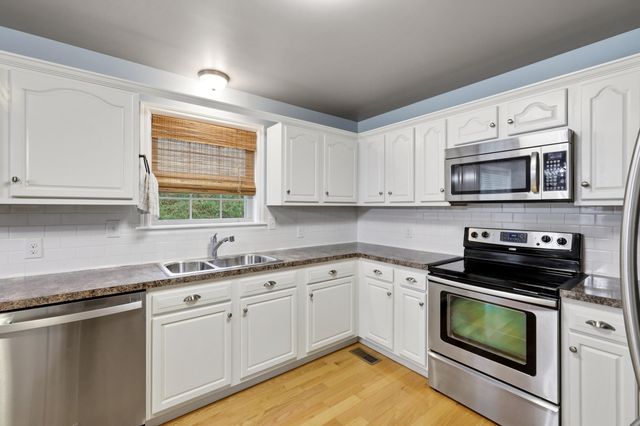 1037 Ashlyn Drive, Mt Sterling, KY 40353