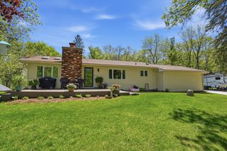 1201 Old Plank Road, Milford Charter Twp, MI 48381