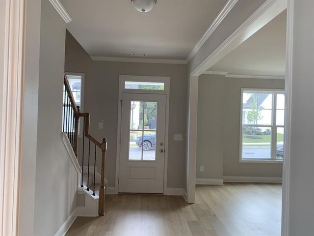 5192 Parkwood Drive, Flowery Branch, GA 30542