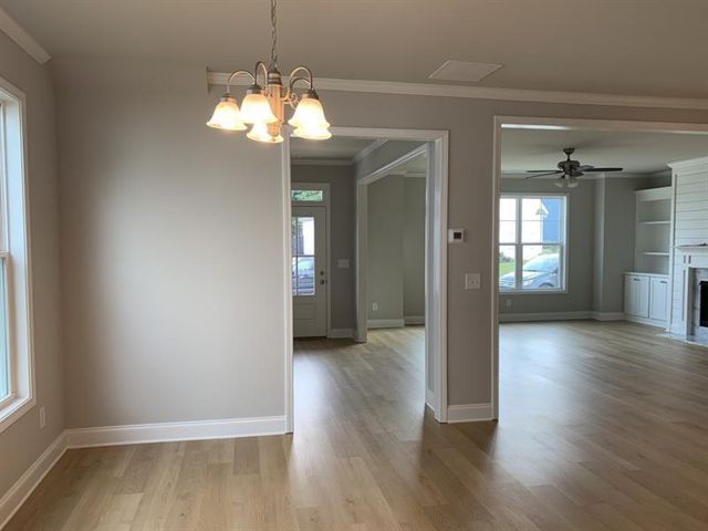 5192 Parkwood Drive, Flowery Branch, GA 30542