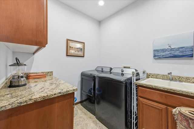 16276 Indian Flat Rd, Nevada City, CA 95959