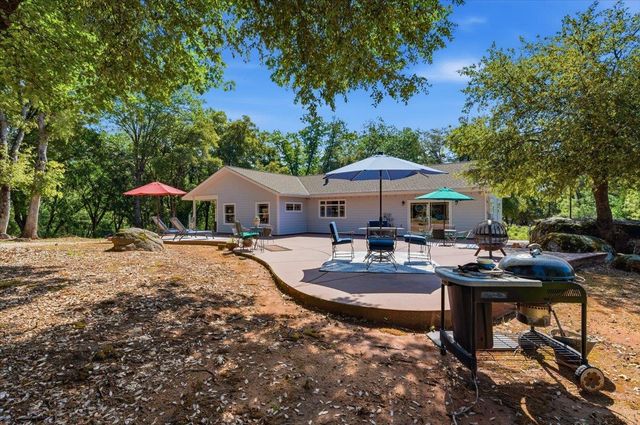 16276 Indian Flat Rd, Nevada City, CA 95959