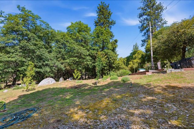 16276 Indian Flat Rd, Nevada City, CA 95959