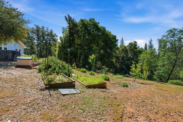 16276 Indian Flat Rd, Nevada City, CA 95959