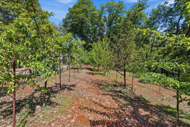 16276 Indian Flat Rd, Nevada City, CA 95959