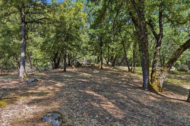 16276 Indian Flat Rd, Nevada City, CA 95959
