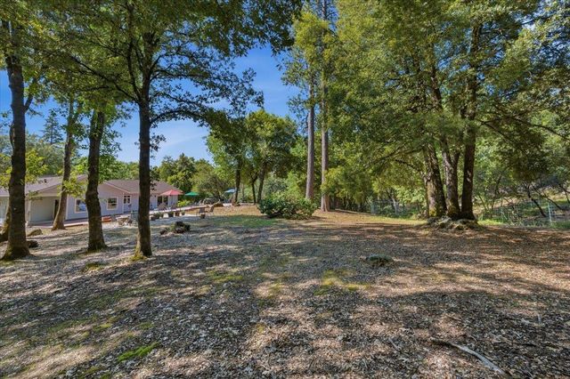 16276 Indian Flat Rd, Nevada City, CA 95959