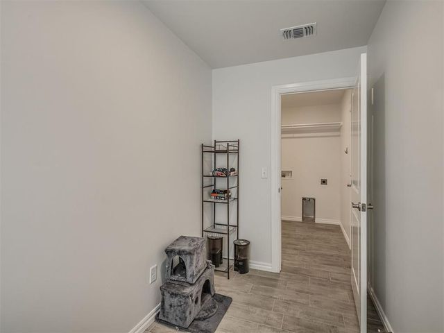 3013 Crossover Court, Moore, OK 73160
