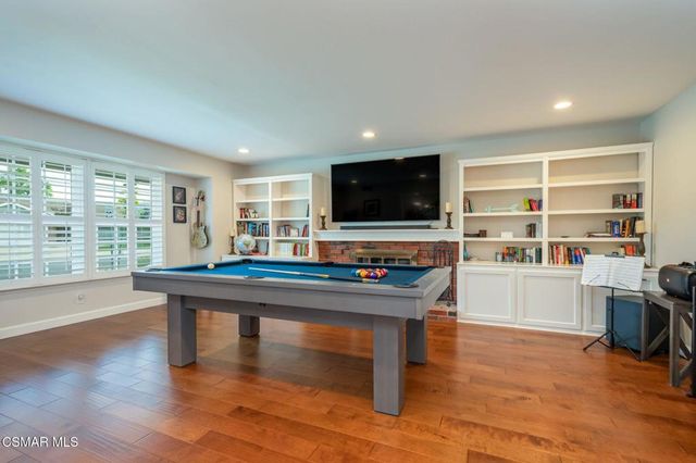 317 Lupe Avenue, Newbury Park, CA 91320