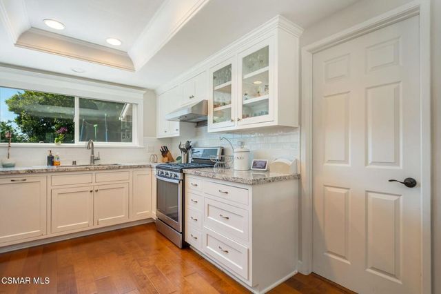 317 Lupe Avenue, Newbury Park, CA 91320