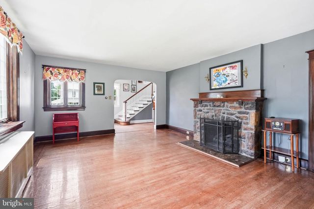 924 COLUMBIA AVE, Palmyra, NJ 08065