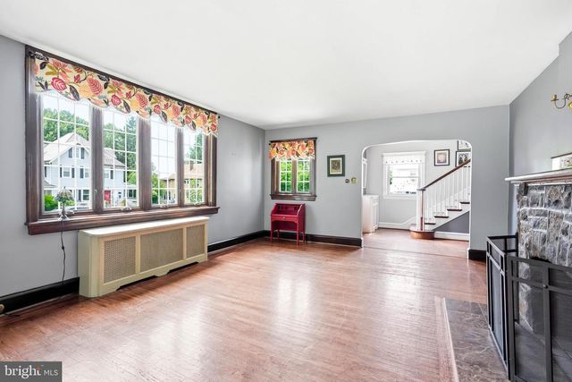 924 COLUMBIA AVE, Palmyra, NJ 08065