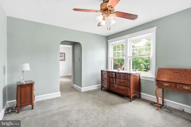 924 COLUMBIA AVE, Palmyra, NJ 08065