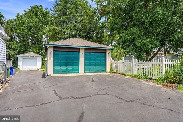 924 COLUMBIA AVE, Palmyra, NJ 08065