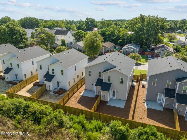 1405 Corbett Street A, Wilmington, NC 28401