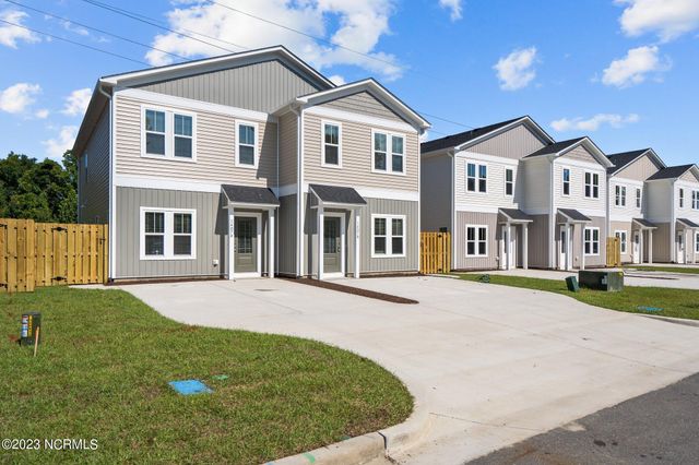 1405 Corbett Street A, Wilmington, NC 28401