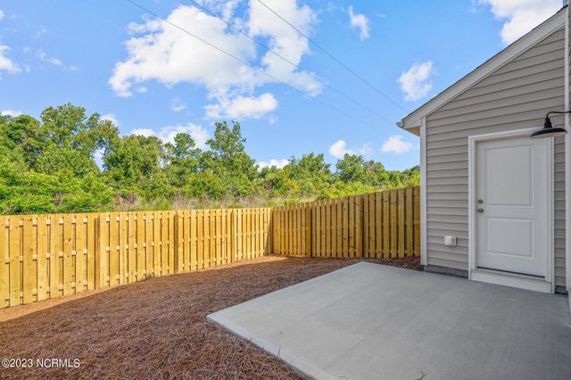 1405 Corbett Street A, Wilmington, NC 28401