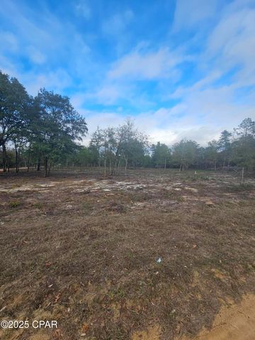 10433 Western Road, Fountain, FL 32438