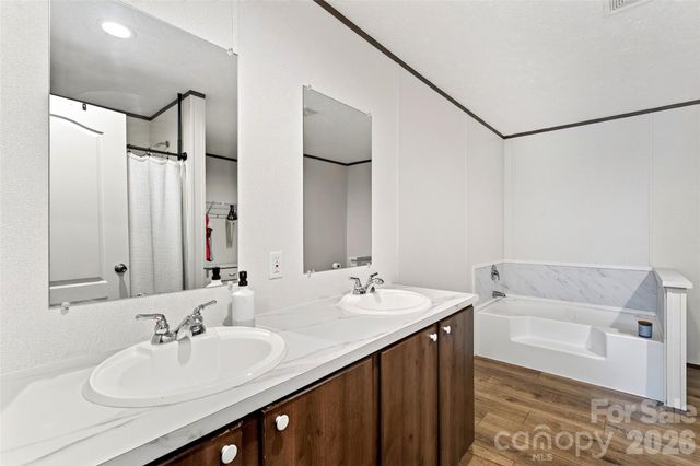 248 Chestnut Oak Forest Drive, Nebo, NC 28761