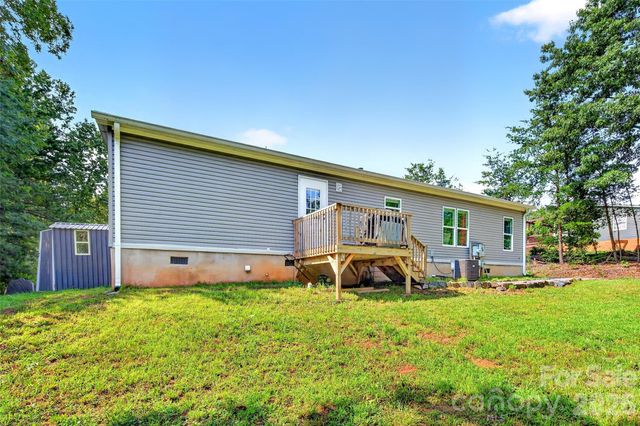 248 Chestnut Oak Forest Drive, Nebo, NC 28761