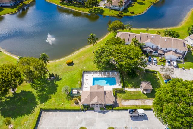 9130 Vineland Court C, Boca Raton, FL 33496