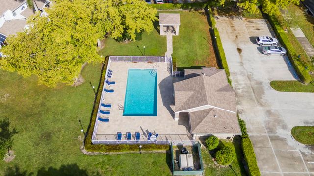 9130 Vineland Court C, Boca Raton, FL 33496
