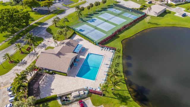 9130 Vineland Court C, Boca Raton, FL 33496