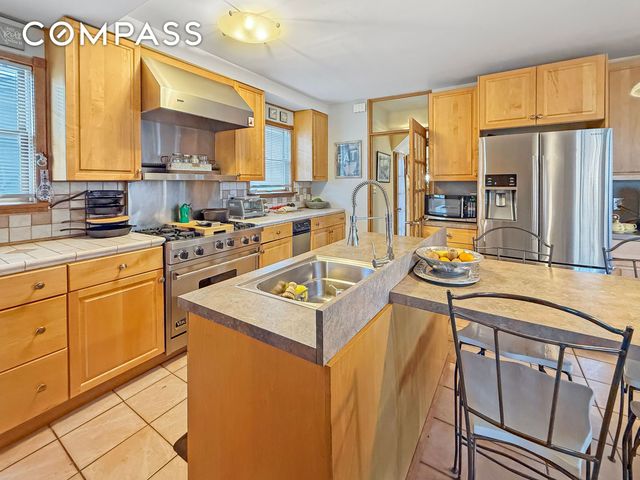 5007 Surf Avenue, New York City, NY 11224