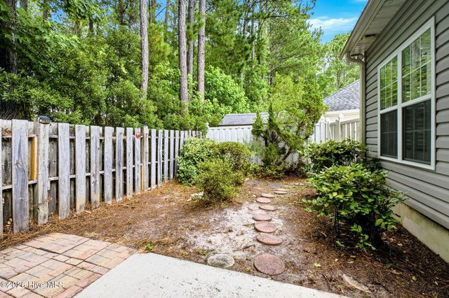 57 Cedar Tree Lane SW, Calabash, NC 28467