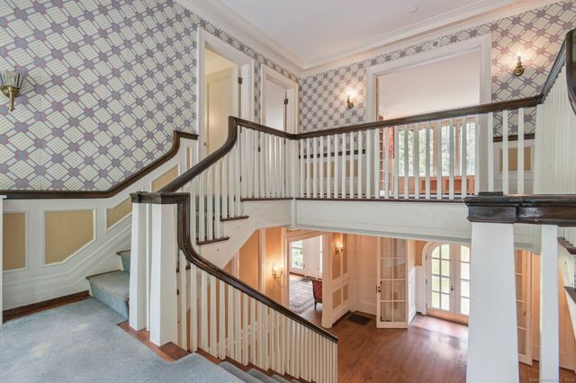 1056 Whitney Avenue, Hamden, CT 06517