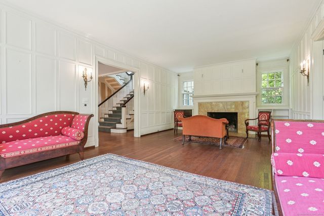 1056 Whitney Avenue, Hamden, CT 06517