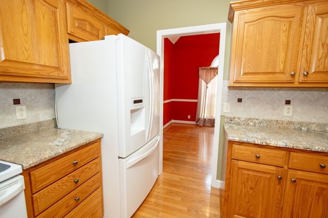 4304 Cambridge Dr, Antioch, TN 37013