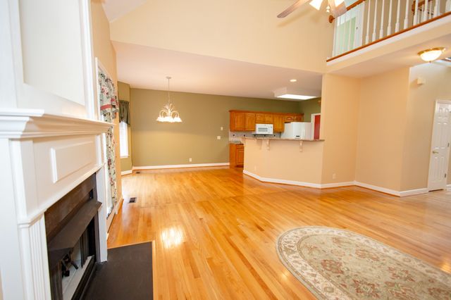 4304 Cambridge Dr, Antioch, TN 37013
