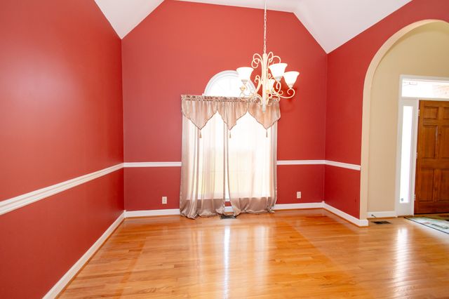 4304 Cambridge Dr, Antioch, TN 37013