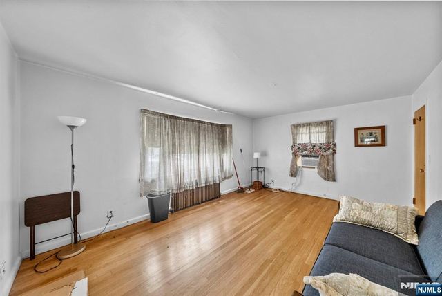 385 McKinley Street, Fairview, NJ 07022