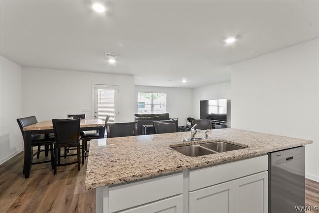 14724 Sandy Pines, Moundville, AL 35474