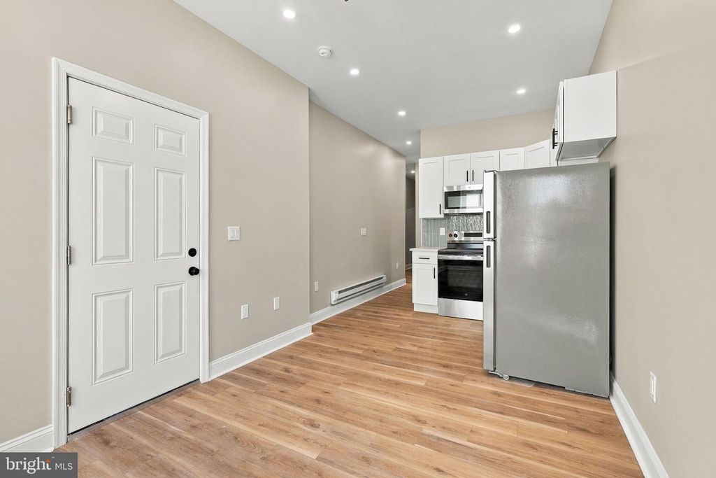 3026 N 8TH ST, PHILADELPHIA, PA 19133 — photo 3